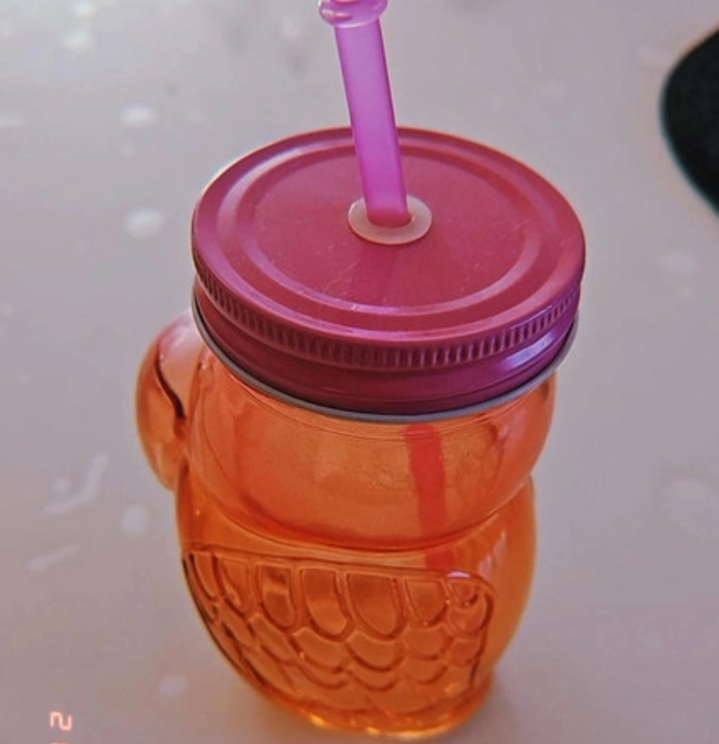 Lot de verres avec pailles