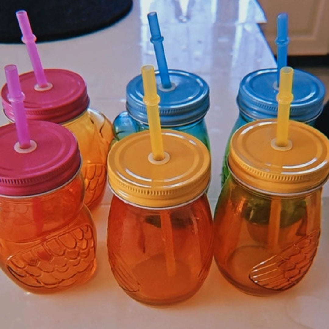 Lot de verres avec pailles